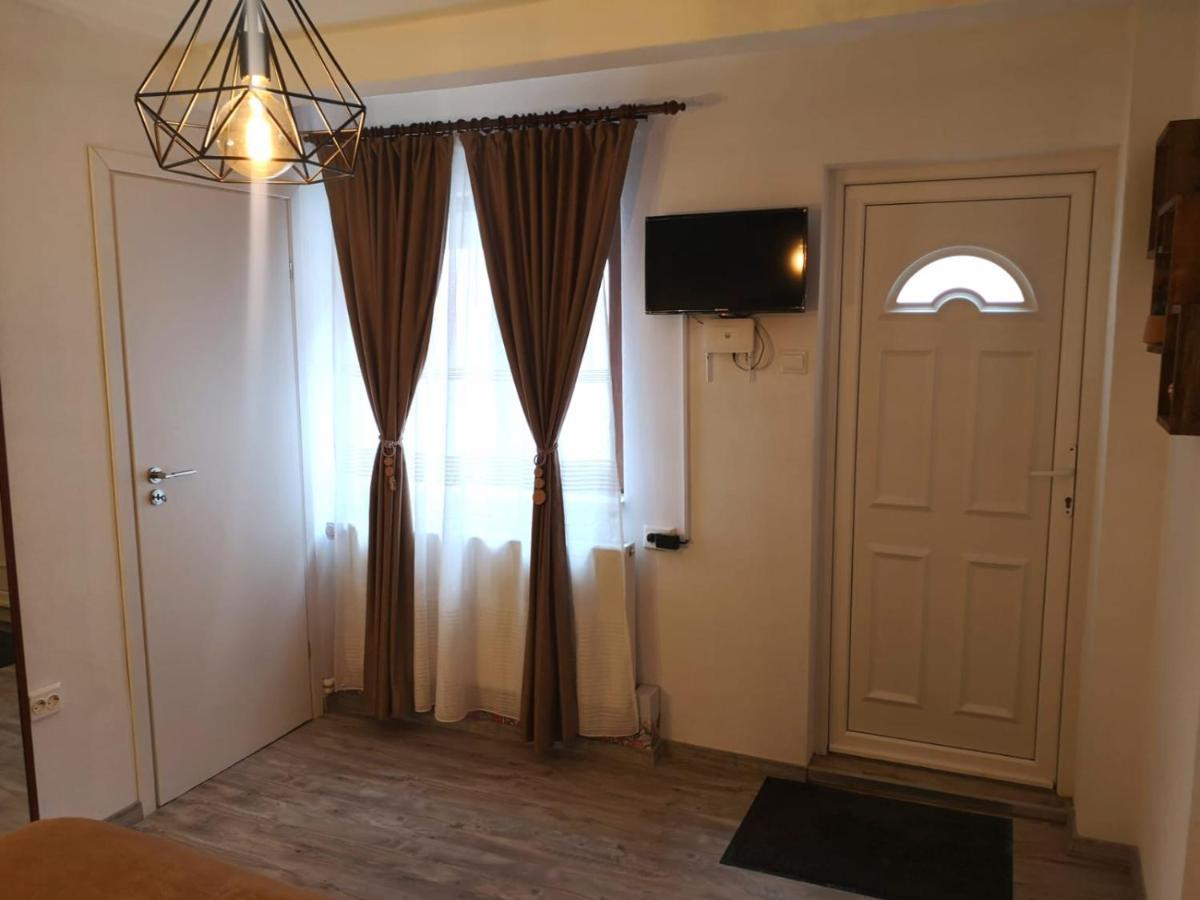 Traditional Boutique Брашов Екстериор снимка